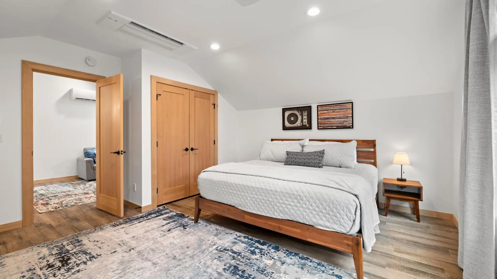 Coda Guesthouse -New In 2024 Portland United States